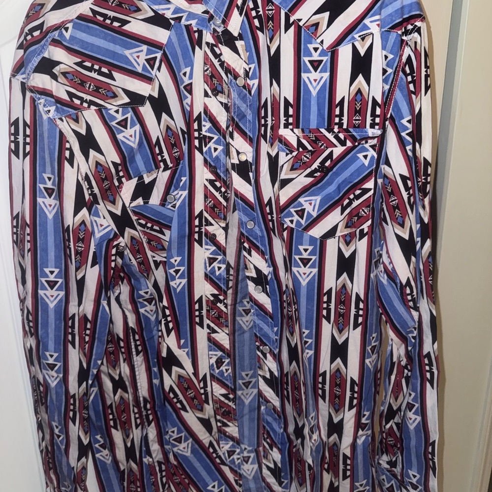 Western Geometric Patterned Button-Up Shirt